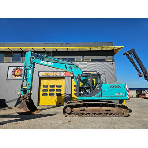 2015 KOBELCO SK210LC-9-43050779