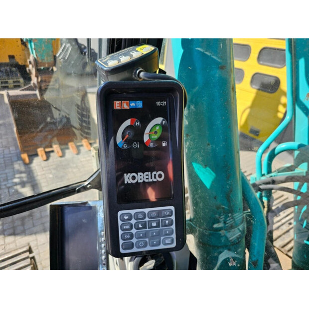 2015 KOBELCO SK210LC-9-43050840