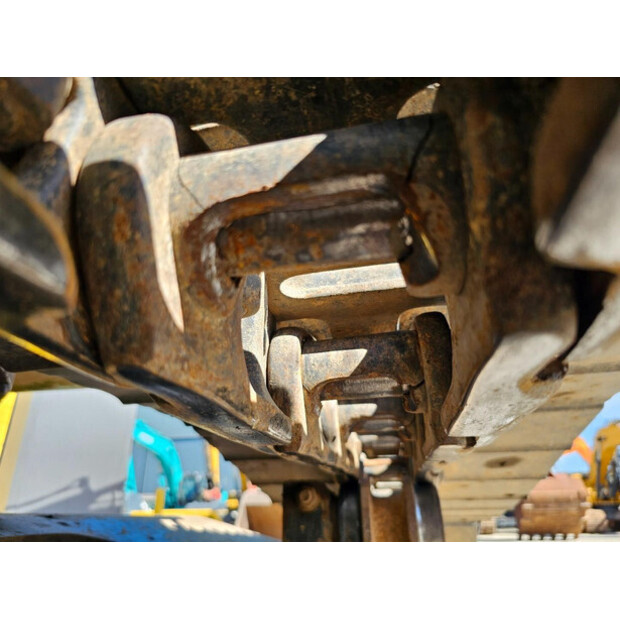 2015 KOBELCO SK210LC-9-43050871