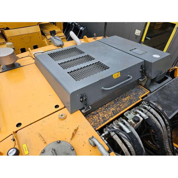 2011 Liebherr R934C-43051043