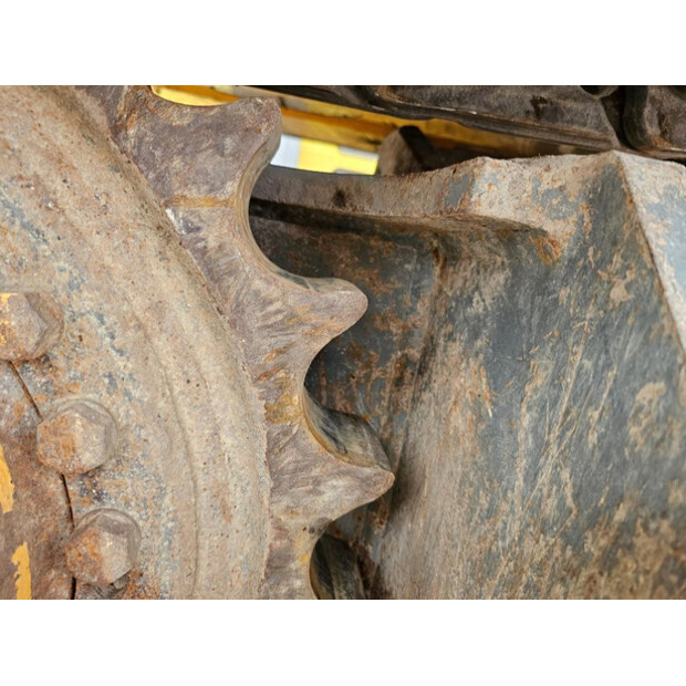 2011 Liebherr R934C-43051081