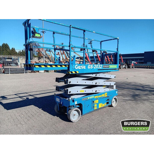 2008 جيني GS2032-43051375