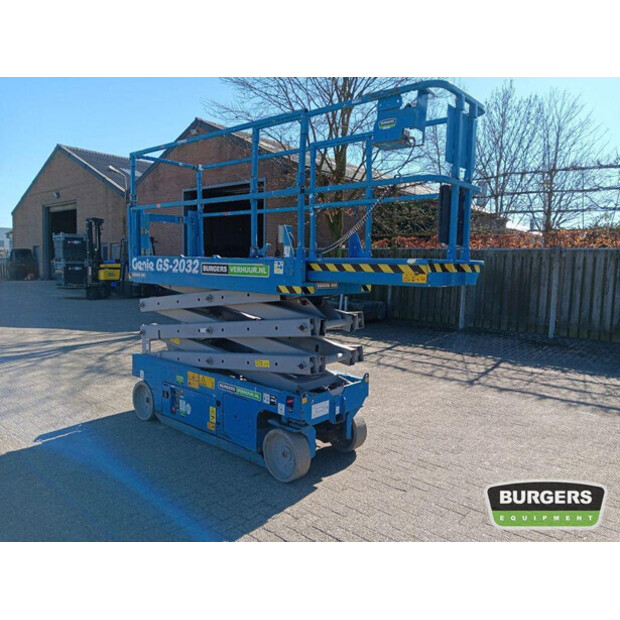 2008 جيني GS2032-43051379