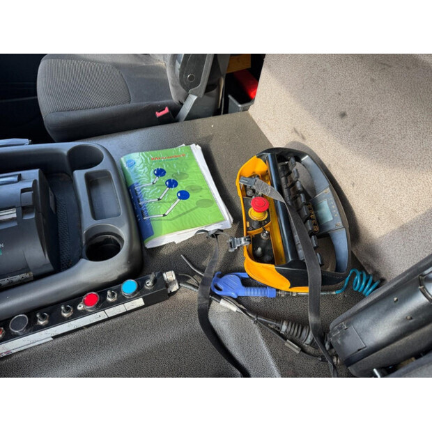 2016 DAF CF400-43051477