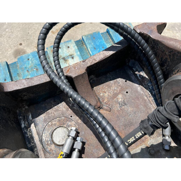 2017 OilQuick OQ70/55-43051679