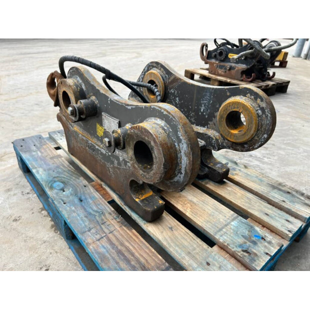 2012 SMP S70-43051873