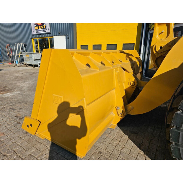 2022 كاتربيلر 950L-43051944