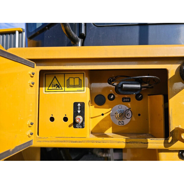 2022 كاتربيلر 950L-43052037