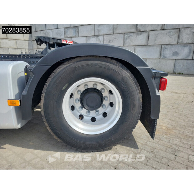 2022 فولفو FH500-43052086