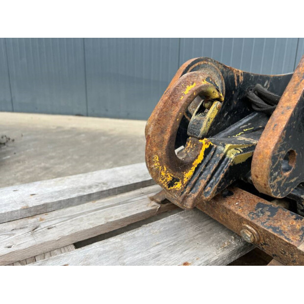 2020 فيراكتيرت CW10-43052113