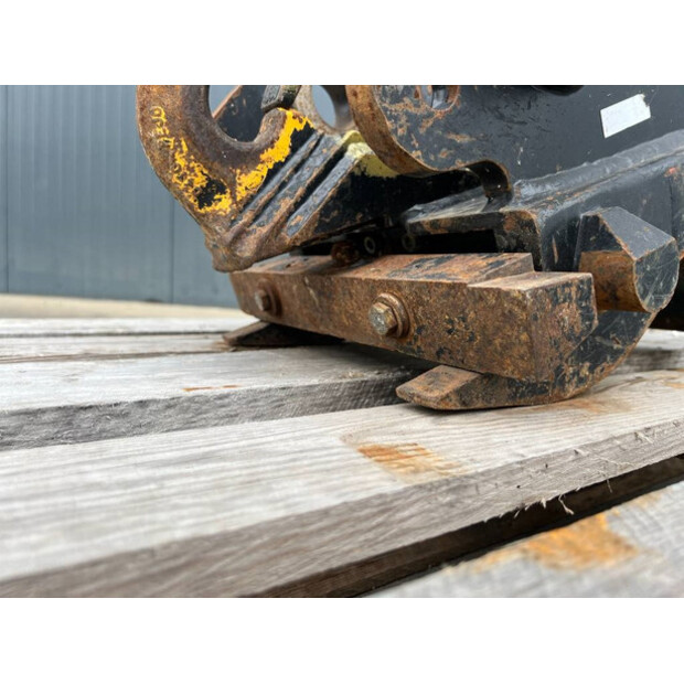 2020 فيراكتيرت CW10-43052115