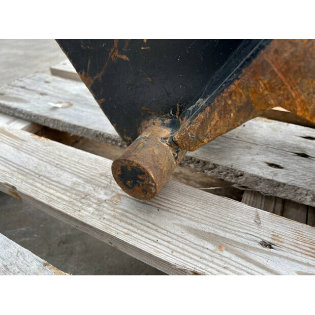 2020 فيراكتيرت CW10-43052123