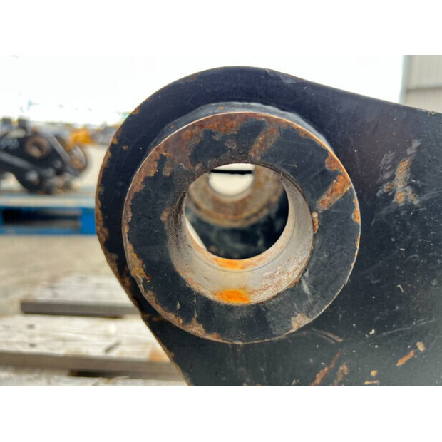 2020 فيراكتيرت CW10-43052128