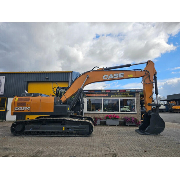 2025 CASE CX220C-43052143