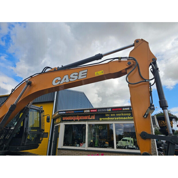 2025 CASE CX220C-43052168