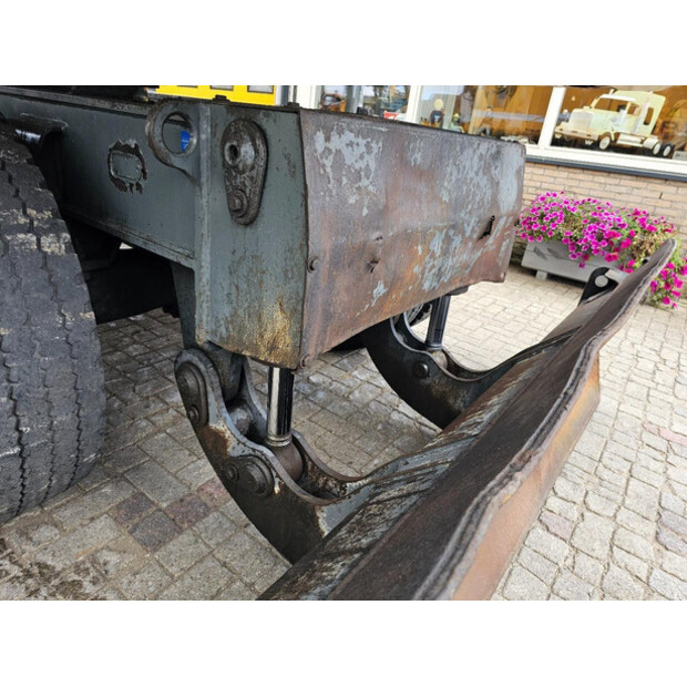 2008 Liebherr A914-43052352