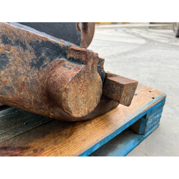 2017 فيراكتيرت CW45-43052354