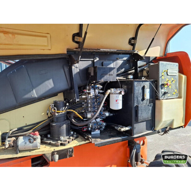2011 JLG 660SJ-43052540