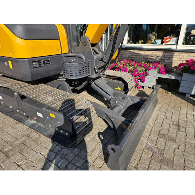 2025 XCMG XE60GA-43052639