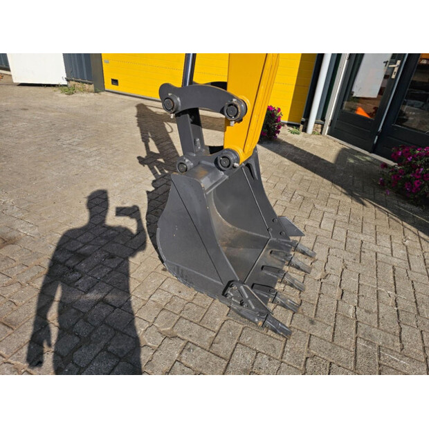 2025 XCMG XE60GA-43052656