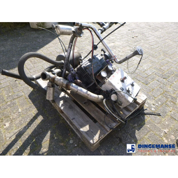 2014 GARDNER DENVER OTHERS-43052745