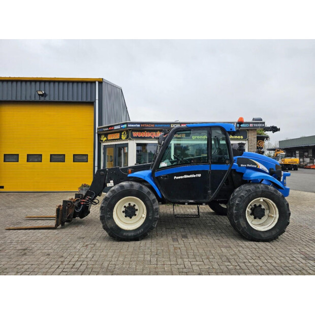 2004 New Holland LM435A-43052897
