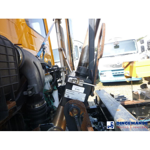 2006 Volvo FL6-43052932