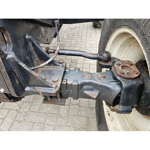 2004 New Holland LM435A-43053017