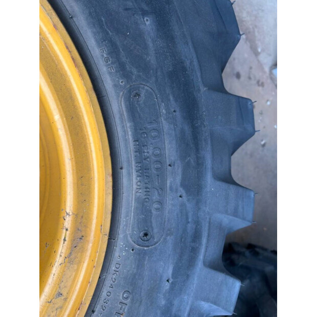 2025 Bridgestone 1000x20-43053303