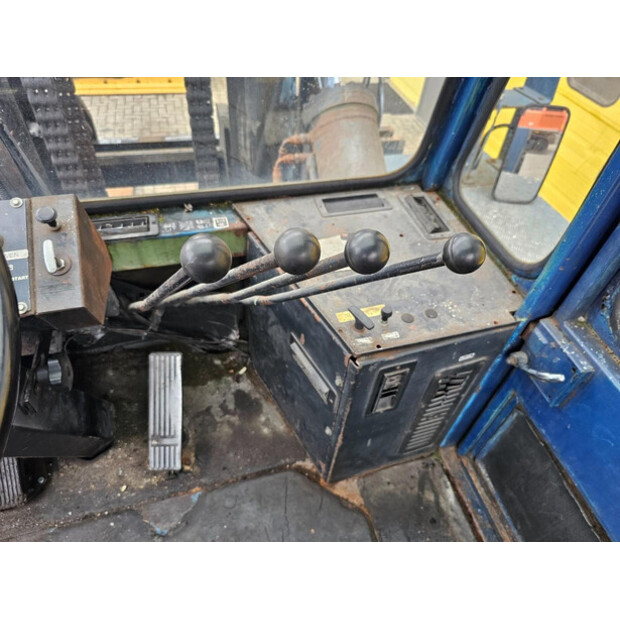 1985 Svetruck 28120-46-43053480