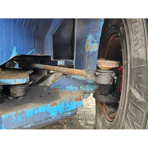 1985 Svetruck 28120-46-43053499