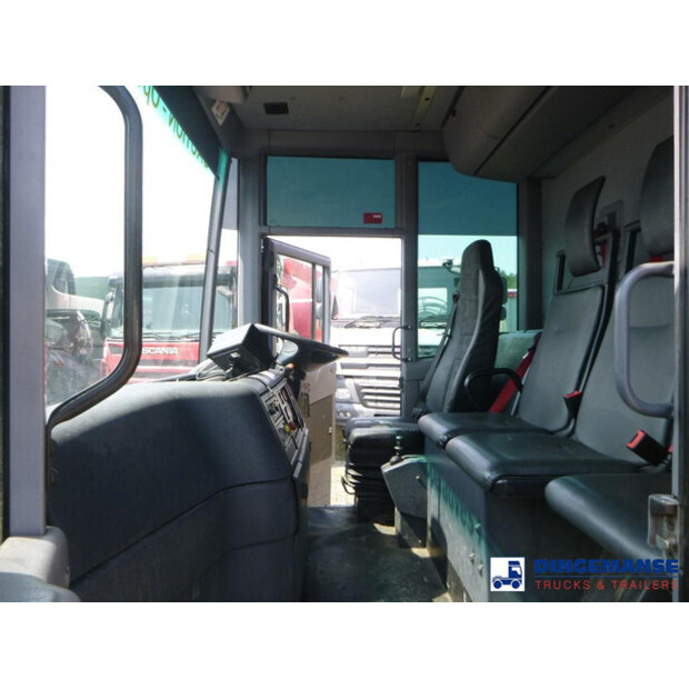 2012 Mercedes-Benz Econic 2633-43053543