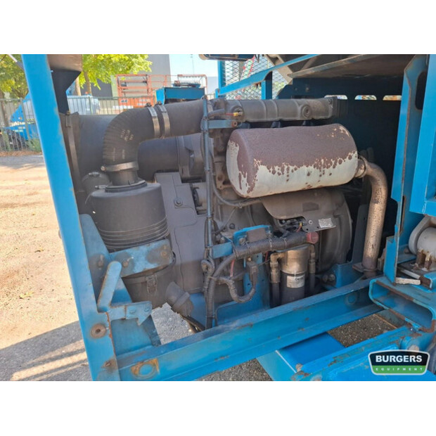 2014 Genie GS3390-43054028