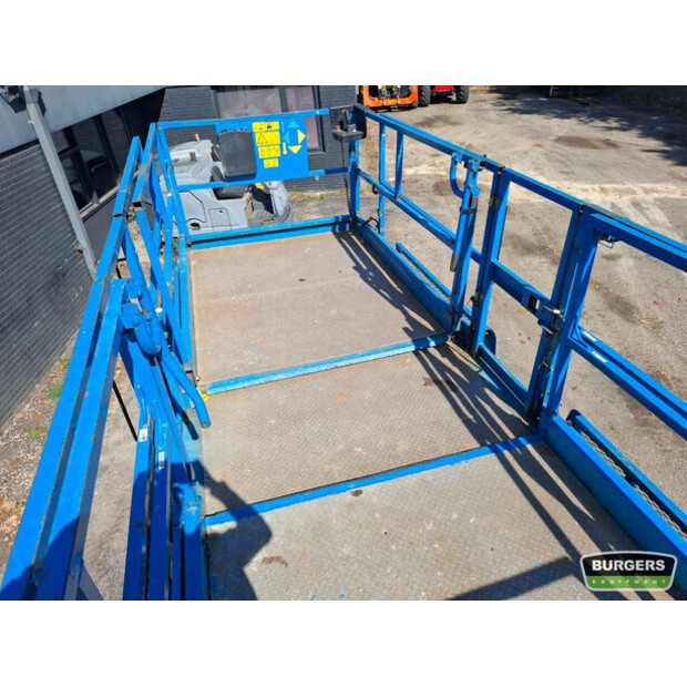 2014 Genie GS3390-43054038