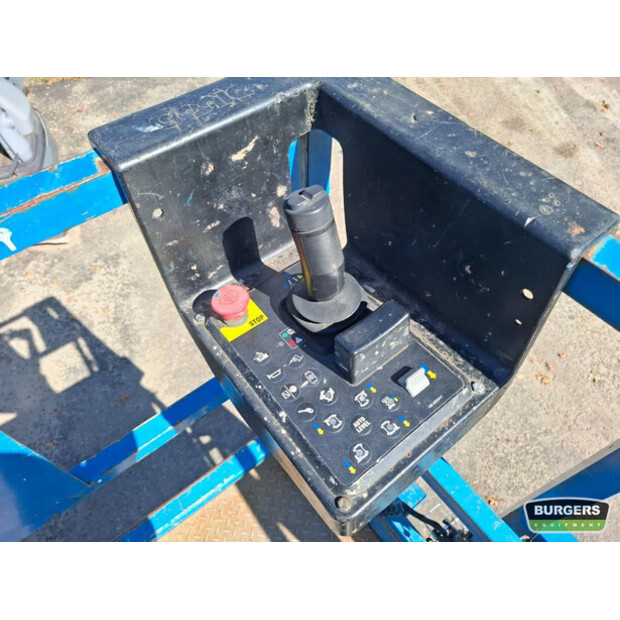 2014 Genie GS3390-43054046