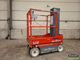 صورة ل مكدس البليت 2013 سكايجاك SJ16