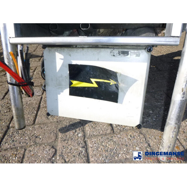 2009 موفيكس OTHERS-43054209