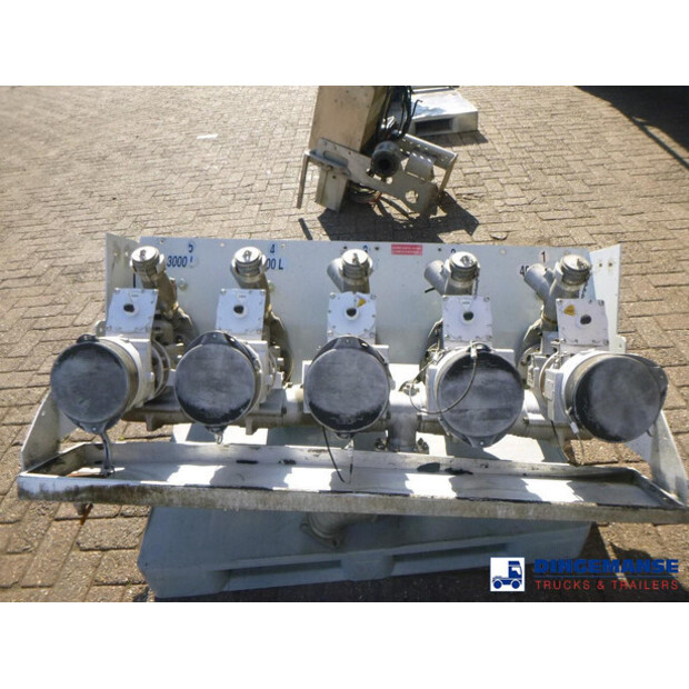 2009 موفيكس OTHERS-43054273