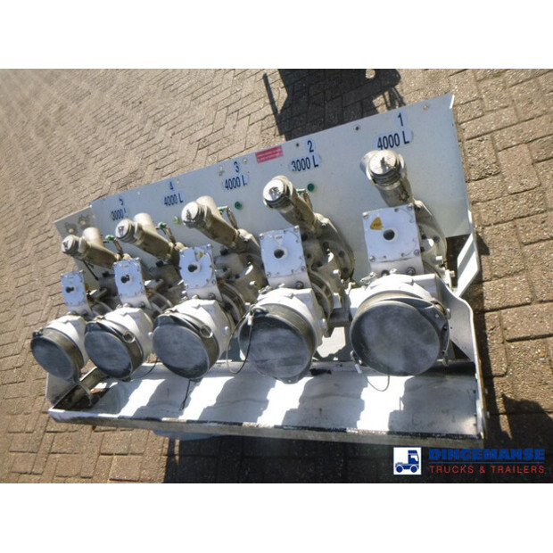 2009 موفيكس OTHERS-43054297