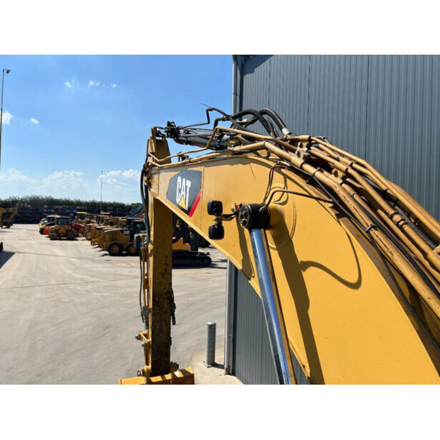 2009 كاتربيلر 320DL-43054310