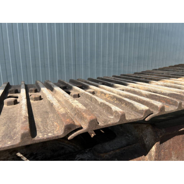 2009 كاتربيلر 320DL-43054315