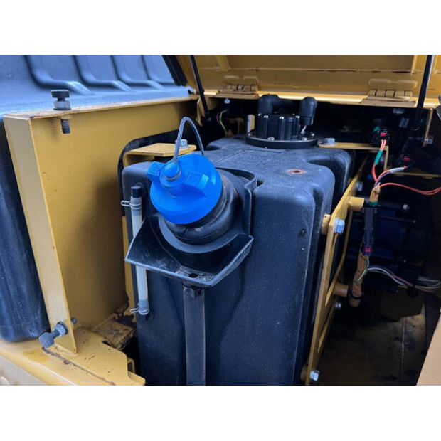 2018 Caterpillar 323-43054599