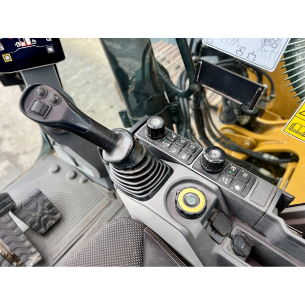 2018 Caterpillar 323-43054640