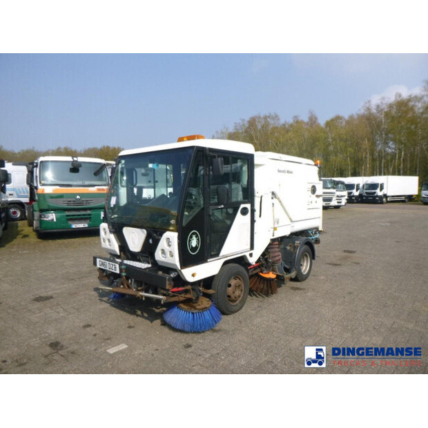 2011 سكاراب Minor Euro 5-43054778