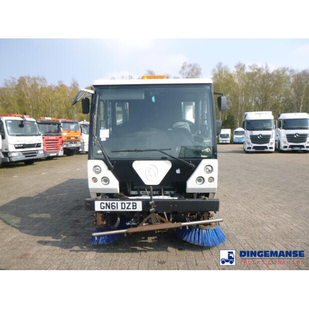 2011 سكاراب Minor Euro 5-43054829