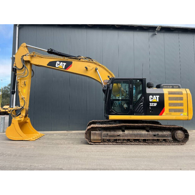 2018 كاتربيلر 323FL-43054994