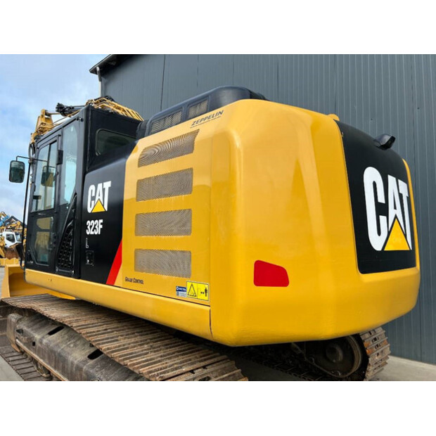 2018 كاتربيلر 323FL-43054998