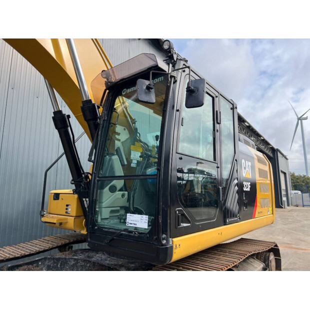 2018 كاتربيلر 323FL-43055000
