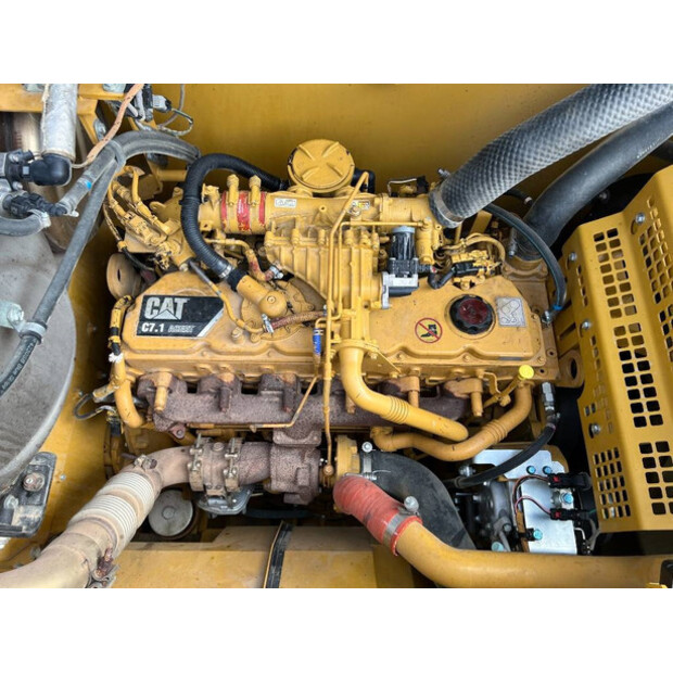 2018 كاتربيلر 323FL-43055018