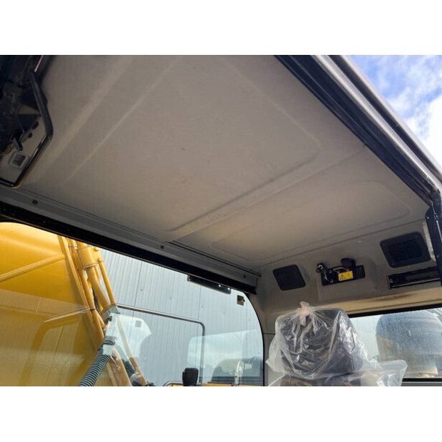 2018 كاتربيلر 323FL-43055032